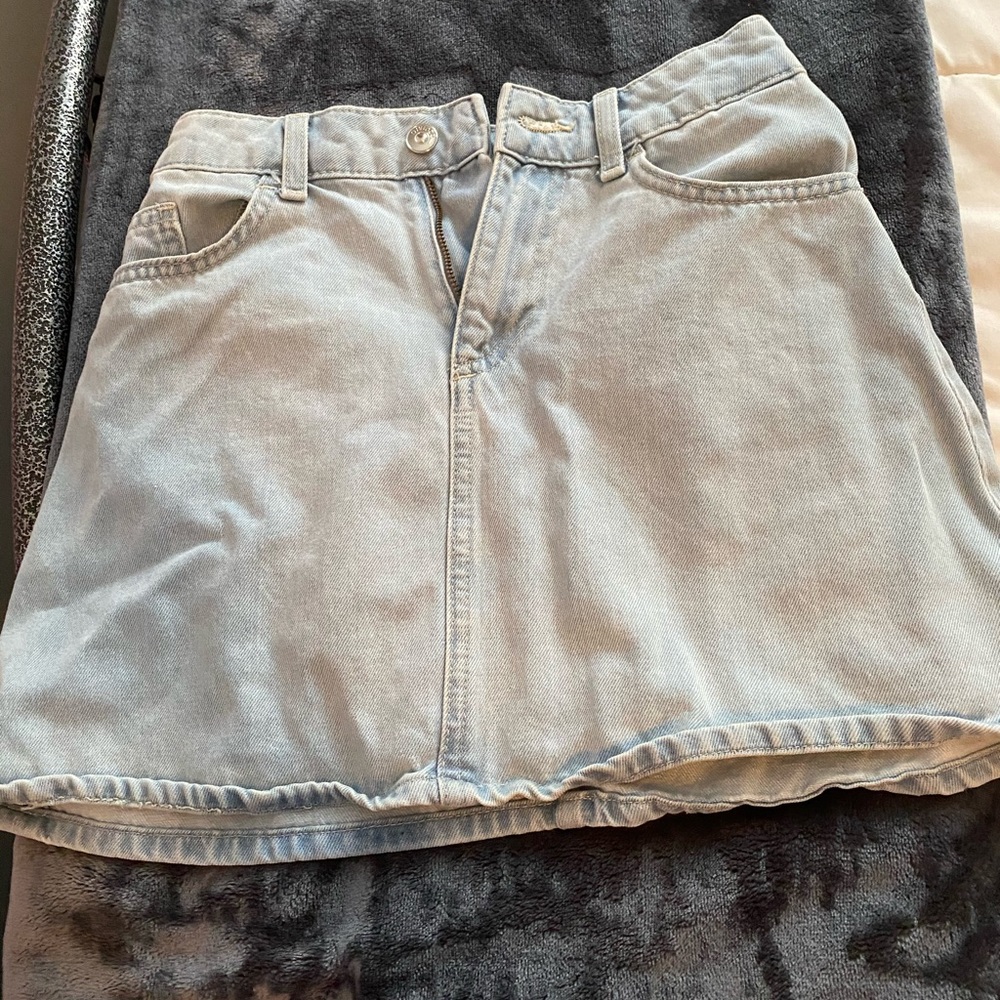 Light blue H&M denim skirt!
